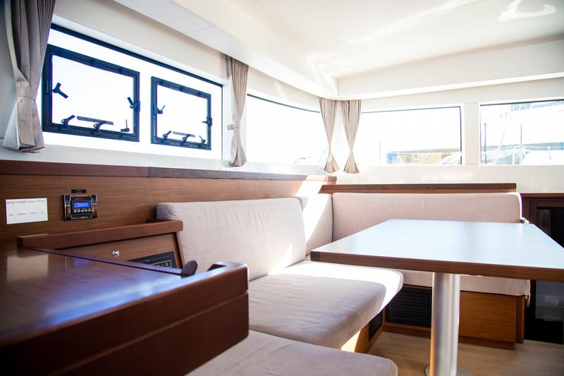 Book yachts online - catamaran - Lagoon 40-4 - Alice - rent