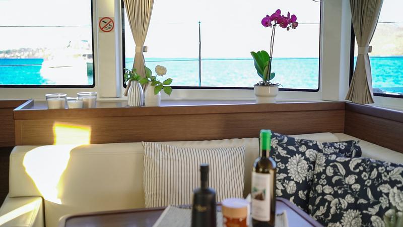 Book yachts online - catamaran - Lagoon 42b - JOY (Generator, A/C, Watermaker, Free Entertainment Pack) - rent