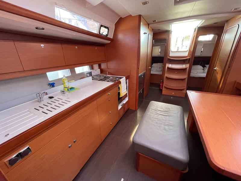 Book yachts online - sailboat - Dufour 460 - WILMA - AC and generator - rent