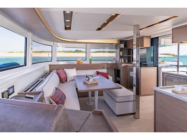 Book yachts online - catamaran - Lagoon 46 OW - Crescent - rent