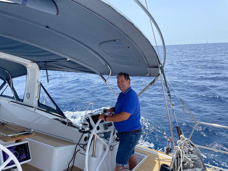 Book yachts online - sailboat - Oceanis 60 - Ultreya - rent