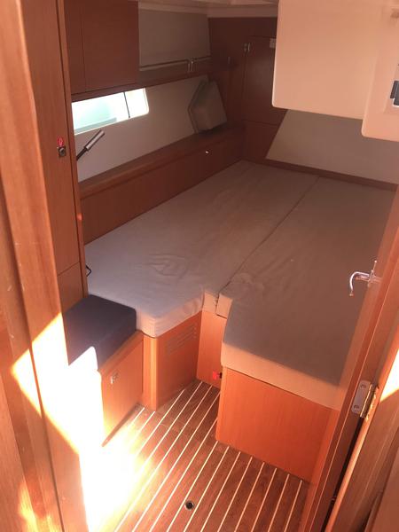 Book yachts online - sailboat - Bavaria C45 Holliday - Barbara - rent