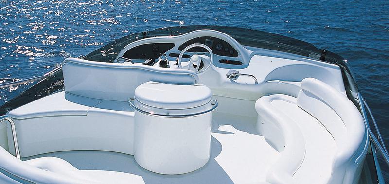 Book yachts online - motorboat - Azimut 46 - Mira M - rent