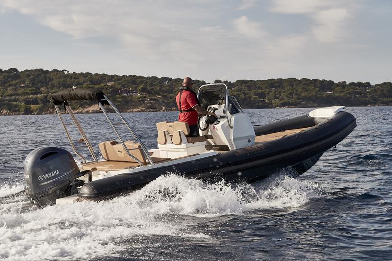 Book yachts online - motorboat - Tempest 650 Coaster - TEMPEST 650 COASTER - rent