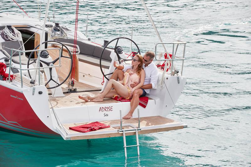 Book yachts online - sailboat - Dehler 38 SQ - Polaris - rent