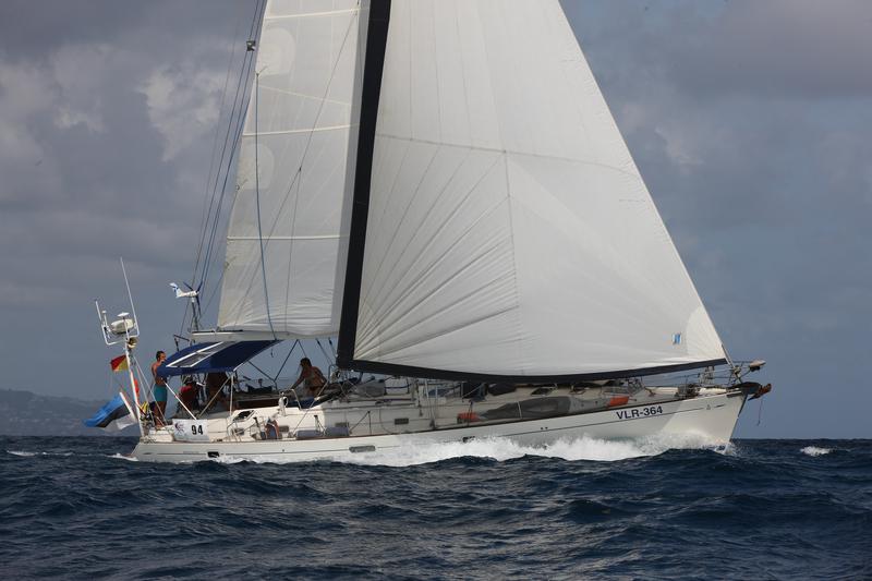 Book yachts online - sailboat - Beneteau 50 - Tetina - rent
