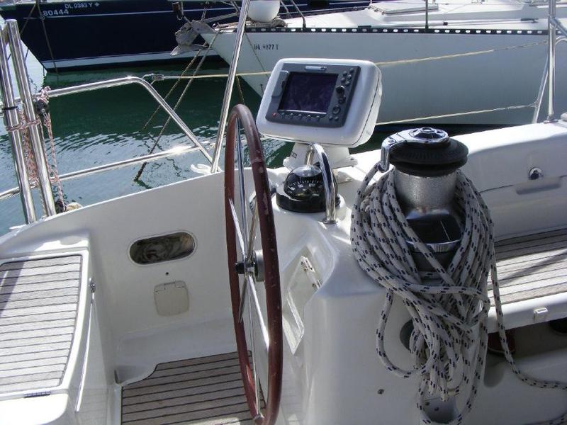 Book yachts online - sailboat - Beneteau 50 - Tetina - rent