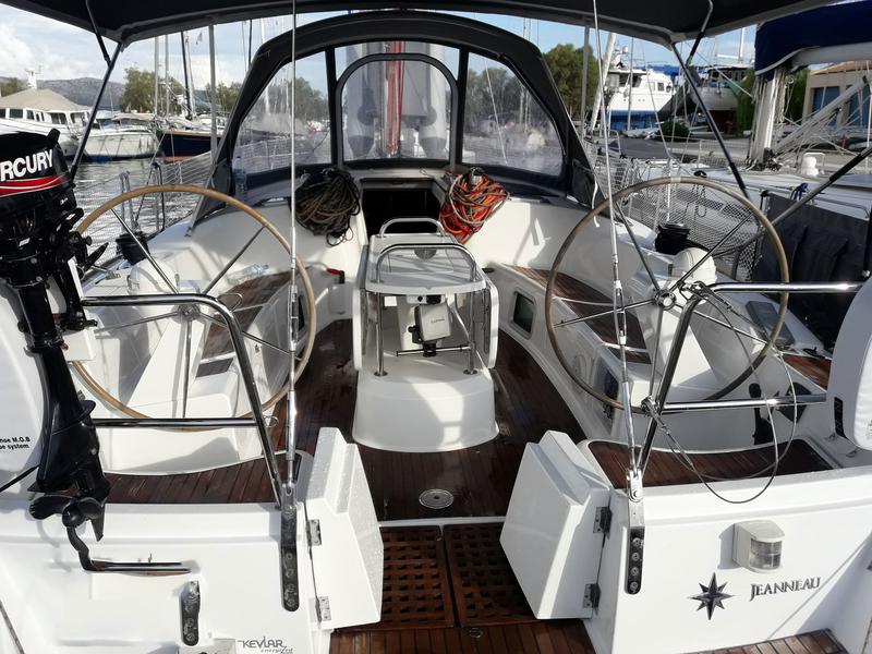 Book yachts online - sailboat - Sun Odyssey 49 - Family - rent