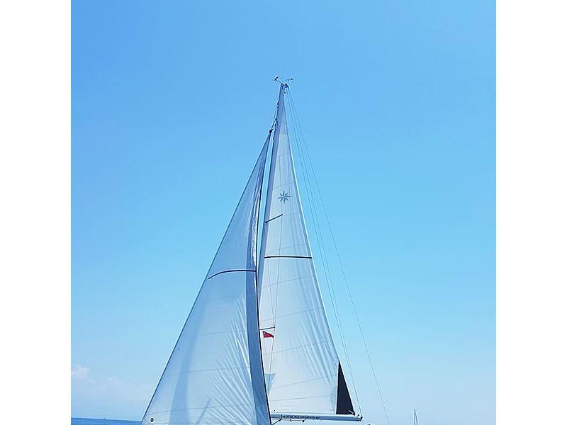 Book yachts online - sailboat - Sun Odyssey 389 - Agios George - rent