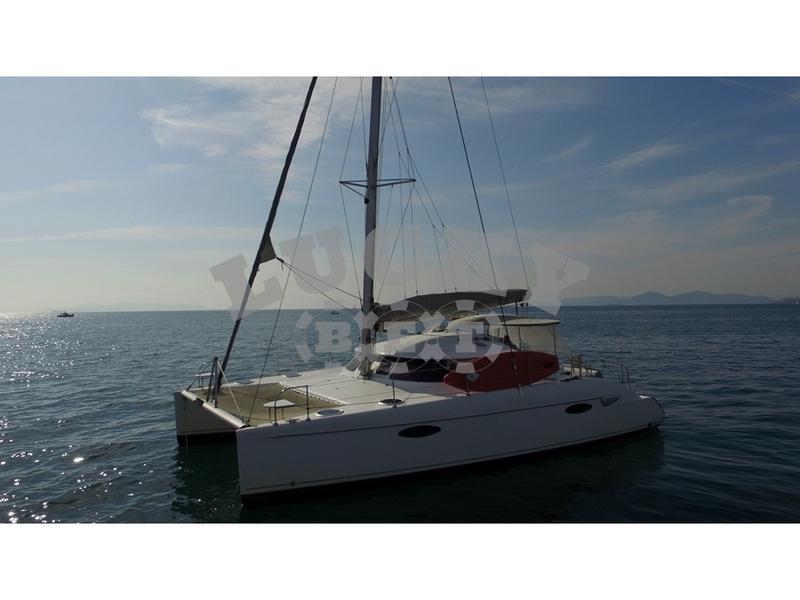 Book yachts online - catamaran - Lavezzi 40 - Lucky Bet - Refit 2019 - rent