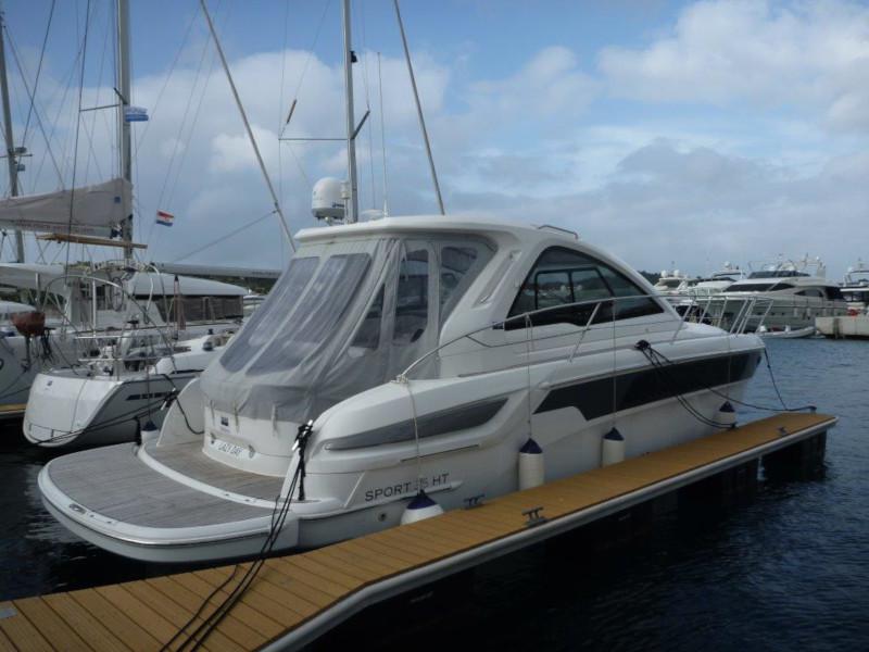 Book yachts online - motorboat - Bavaria 35 Sport HT - Lazy Day - rent