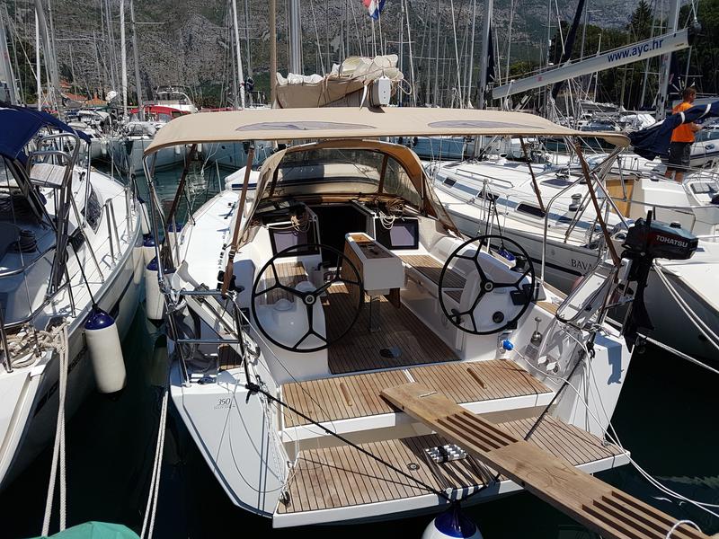 Book yachts online - sailboat - Dufour 350 Grand Large - Mare - rent
