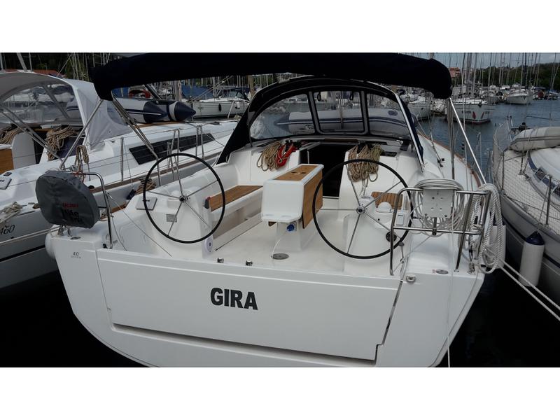 Book yachts online - sailboat - Dufour 410 Grand Large - Gira - rent