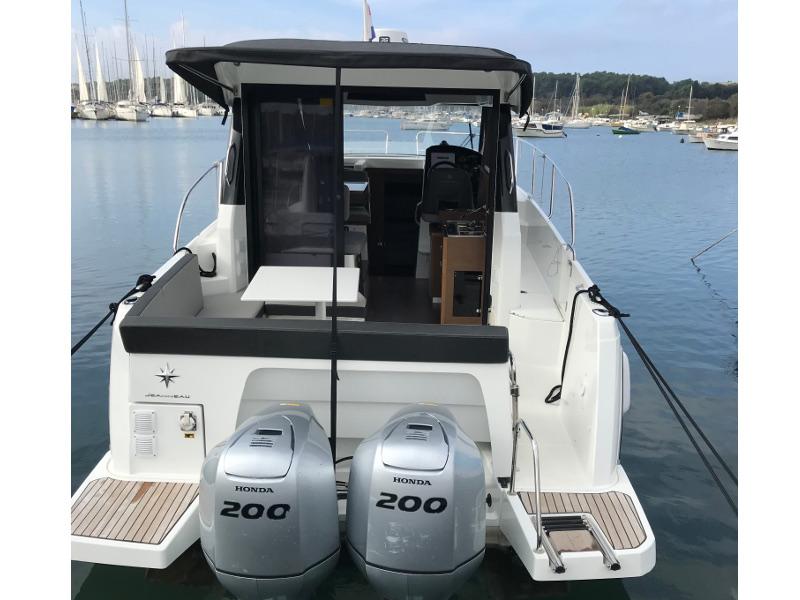 Book yachts online - motorboat - Jeanneau Merry Fisher 895 - Merry Fisher 895 - rent