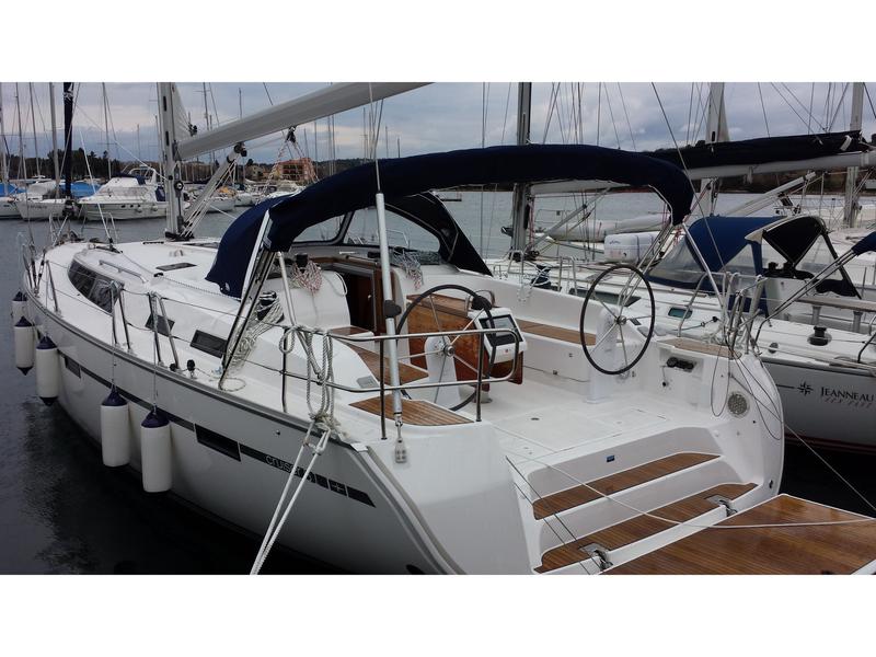 Book yachts online - sailboat - Bavaria Cruiser51 - Fenoliga - rent