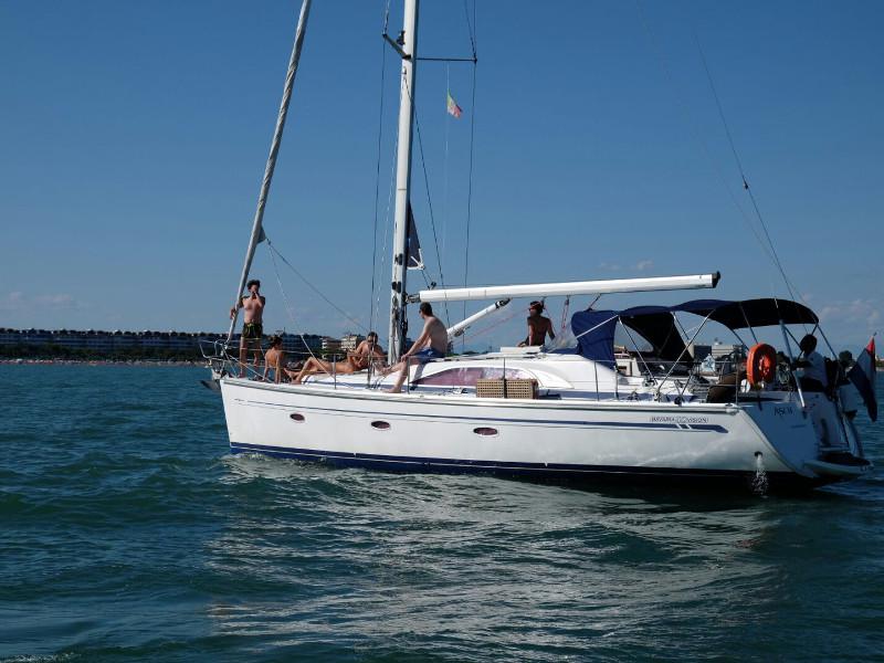 Book yachts online - sailboat - Bavaria 40 Vision - Asch - rent