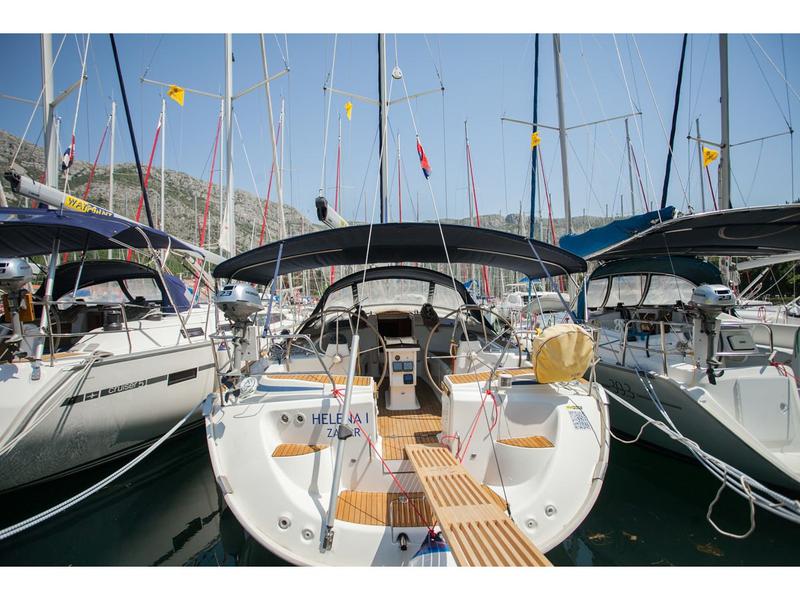 Book yachts online - sailboat - Bavaria 50 Cruiser - Helena 1 - rent