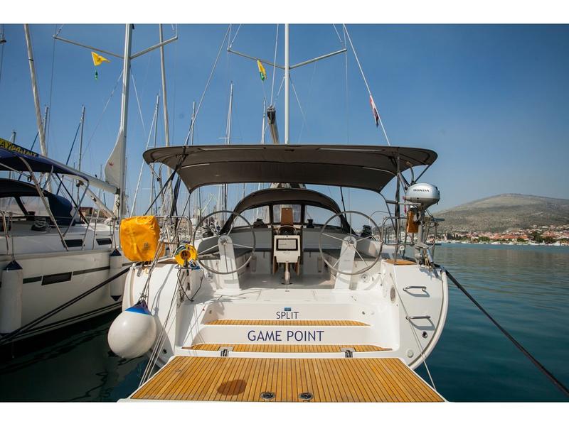 Book yachts online - sailboat - Bavaria Cruiser 51 - Game Point - rent