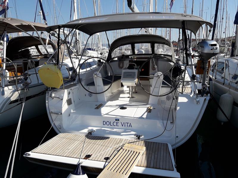 Book yachts online - sailboat - Bavaria Cruiser 41 - Dolce vita - rent