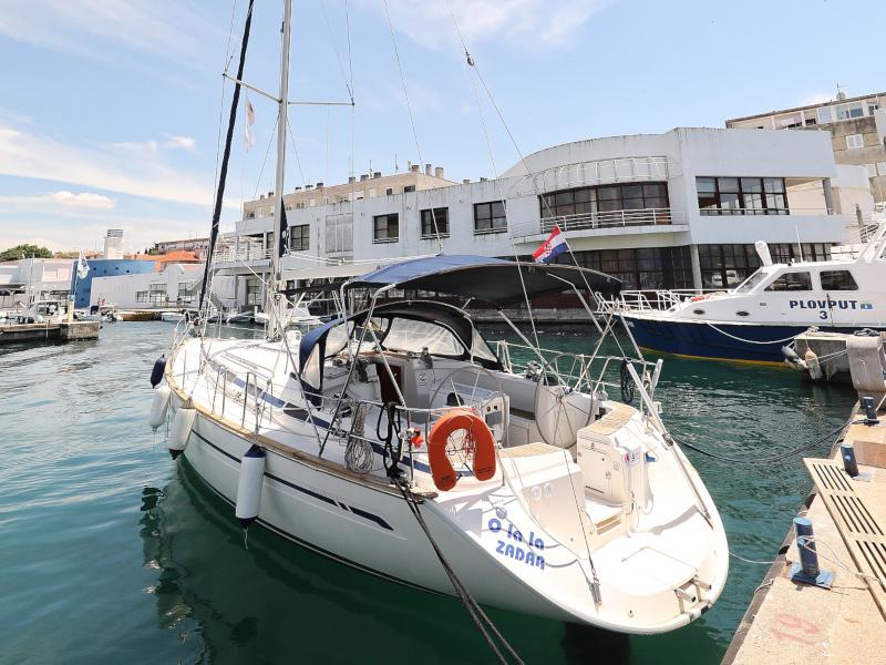 Book yachts online - sailboat - Bavaria 44 - O LA LA  - rent