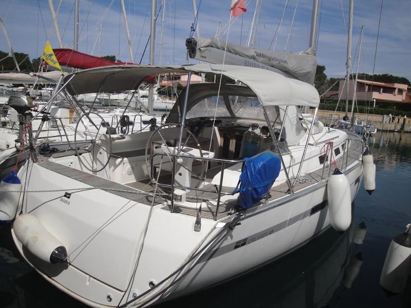 Book yachts online - sailboat - Bavaria Cruiser 45 - Annachiara - rent