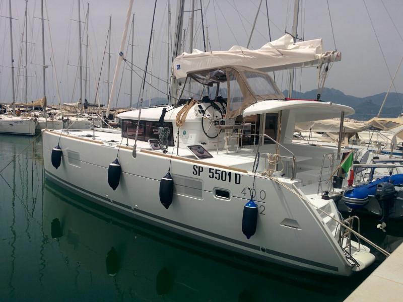 Book yachts online - catamaran - Lagoon 400 S2 - Ninfea - rent