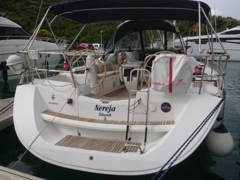 Book yachts online - sailboat - Sun Odyssey 42i - NEREJA - rent