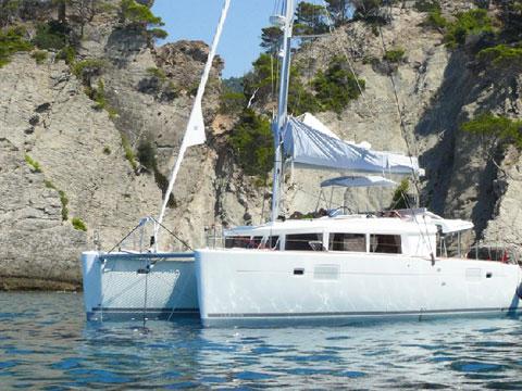 Book yachts online - catamaran - Lagoon 450 F - Solstice  - rent