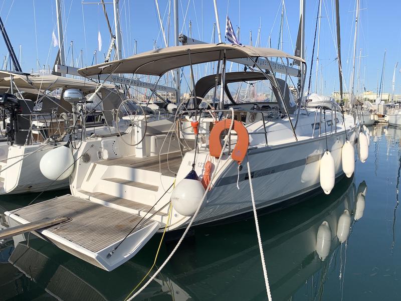 Book yachts online - sailboat - Bavaria Cruiser 45 - Nireas - rent