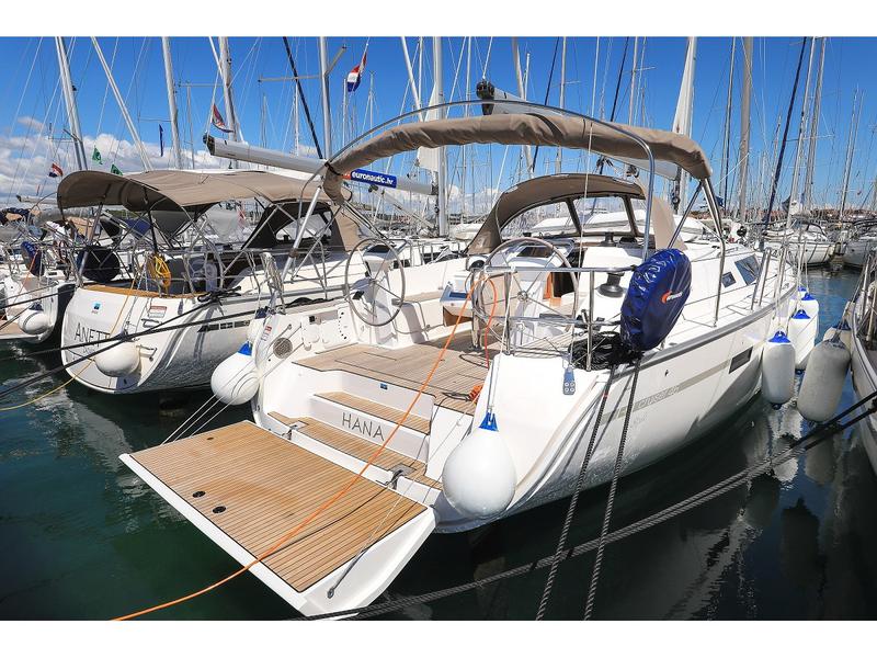 Book yachts online - sailboat - Bavaria Cruiser 46 Style - Hana - rent