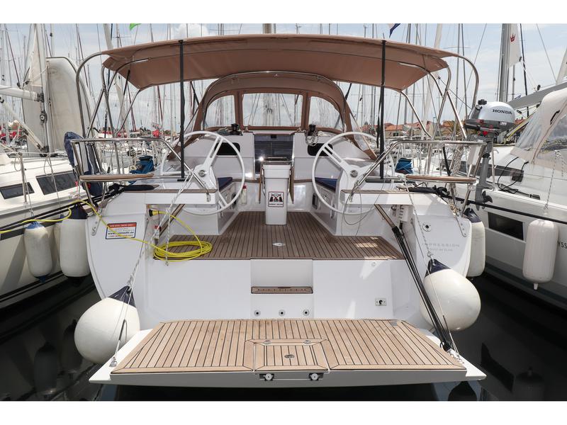 Book yachts online - sailboat - Elan 45 Impression - Indiana - rent