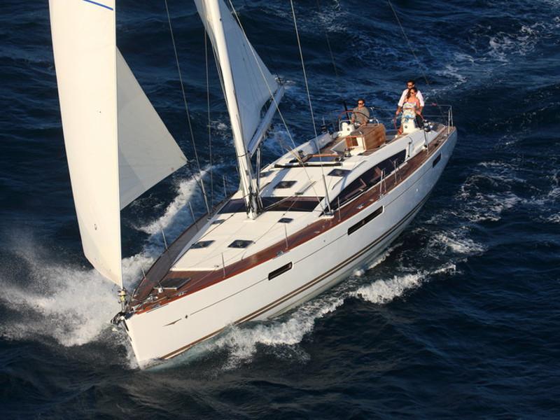 Book yachts online - sailboat - Jeanneau 53 - Instant Zero - rent
