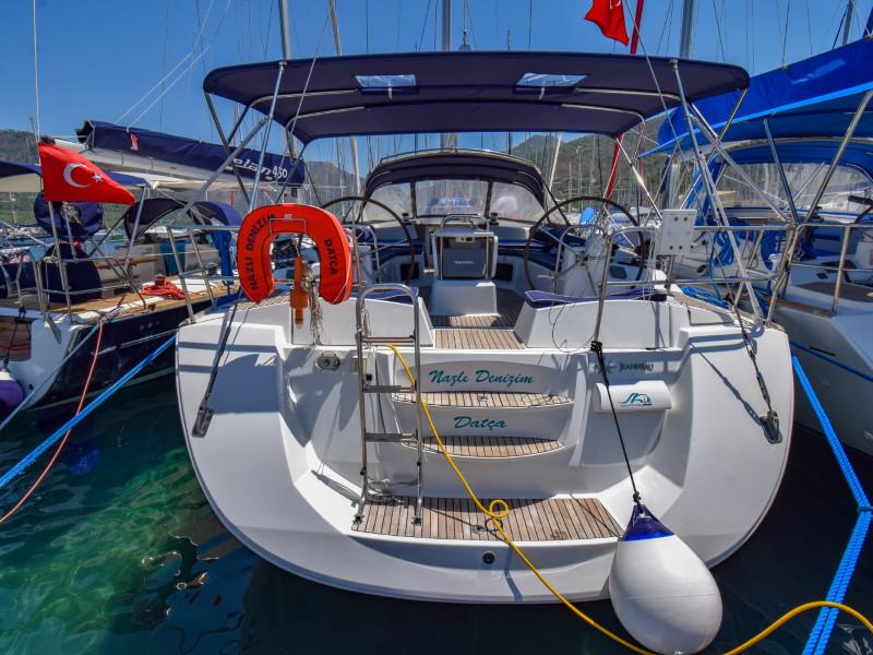 Book yachts online - sailboat - Jeanneau 53 - Nazli Denizim - rent