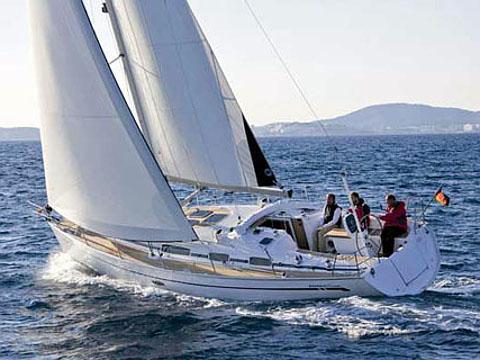 Book yachts online - sailboat - Bavaria 38 Cruiser - CORI - rent