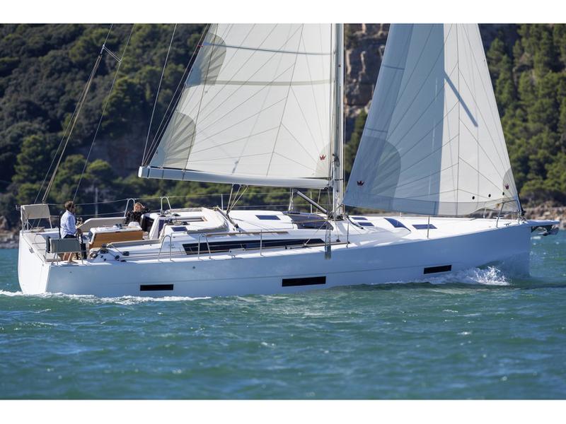 Book yachts online - sailboat - Dufour 430 - AIR STAR - rent