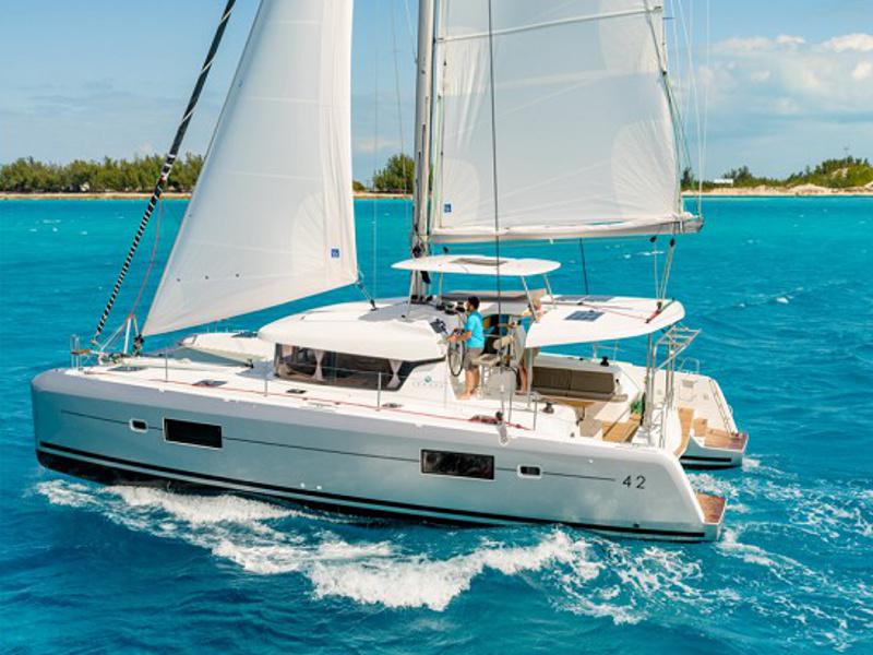 Book yachts online - catamaran - Lagoon 42 - LA MAR - rent