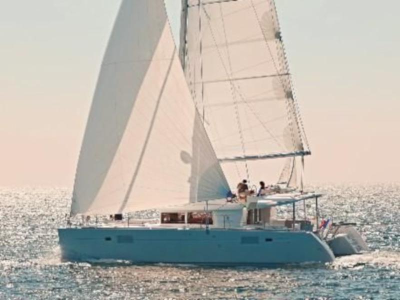 Book yachts online - catamaran - Lagoon 450 - Violetta - rent