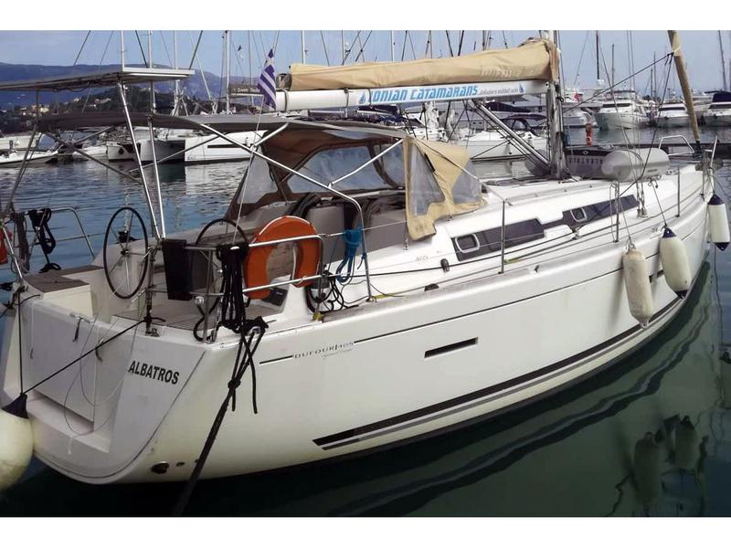 Book yachts online - sailboat - Dufour 405 - Albatros - rent