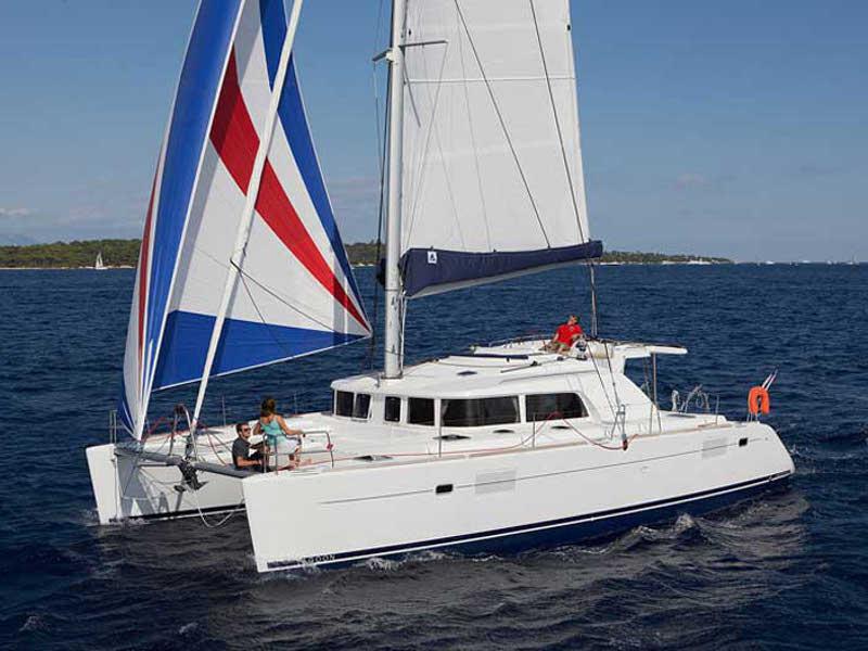 Book yachts online - catamaran - Lagoon 440-07 - LAGOSTA - rent