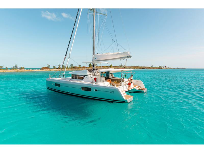 Book yachts online - catamaran - Lagoon 42 - No name - rent
