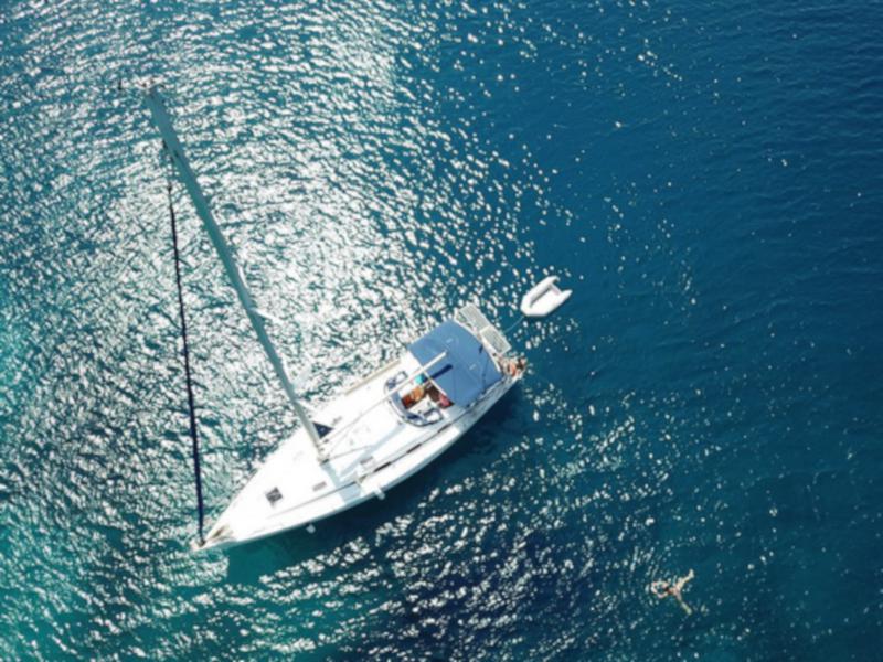 Book yachts online - sailboat - Bavaria 43 Cruiser - no name - rent