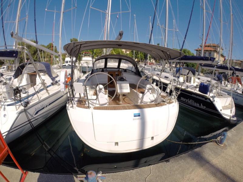 Book yachts online - sailboat - Bavaria Cruiser 37 - Diana - rent