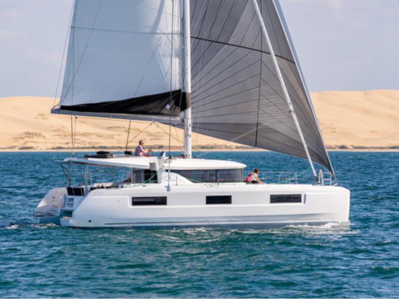 Book yachts online - catamaran - Lagoon 46 - KARI - rent