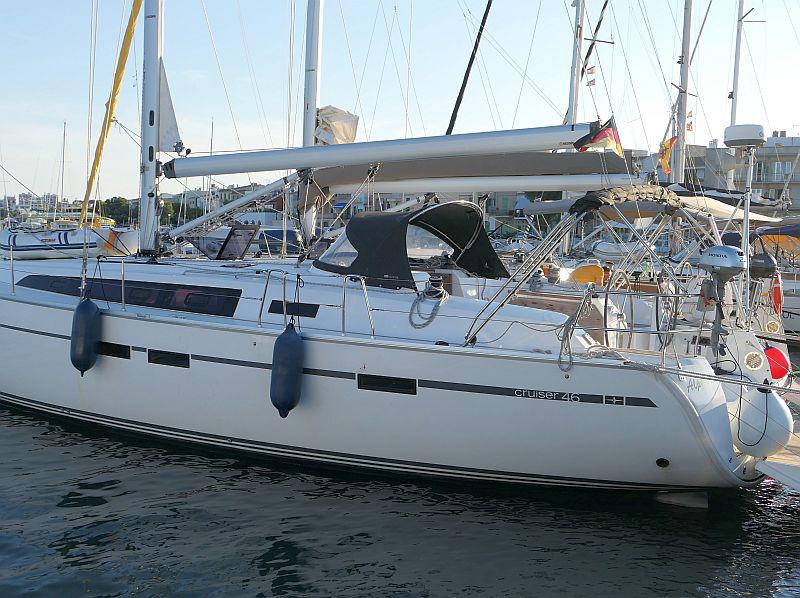 Book yachts online - sailboat - Bavaria Cruiser 46 - Amelva - rent