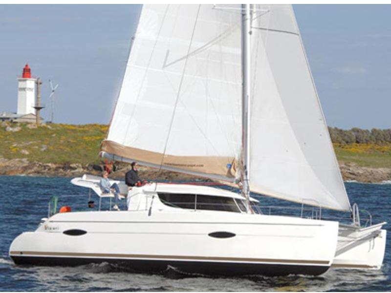 Book yachts online - catamaran - Lipari 41/4WC - EC- L41-14-CR - rent