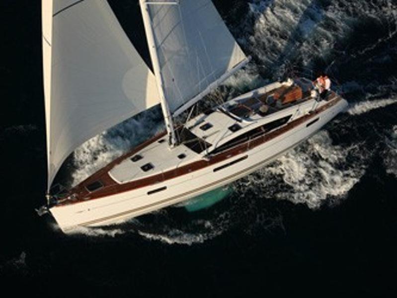 Book yachts online - sailboat - Jeanneau 53 - EC- J53-10-G - rent