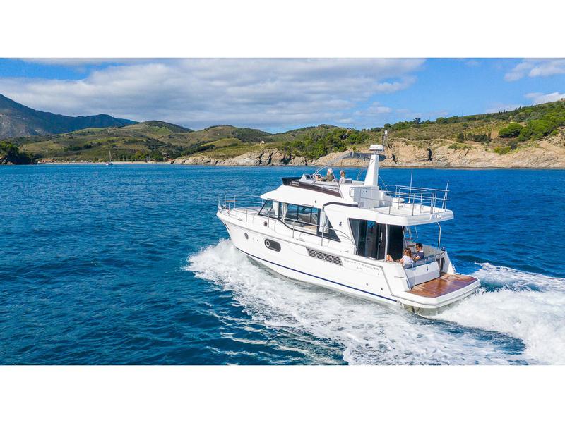 Book yachts online - motorboat - Swift Trawler 41 (2020) - JUDITA - rent