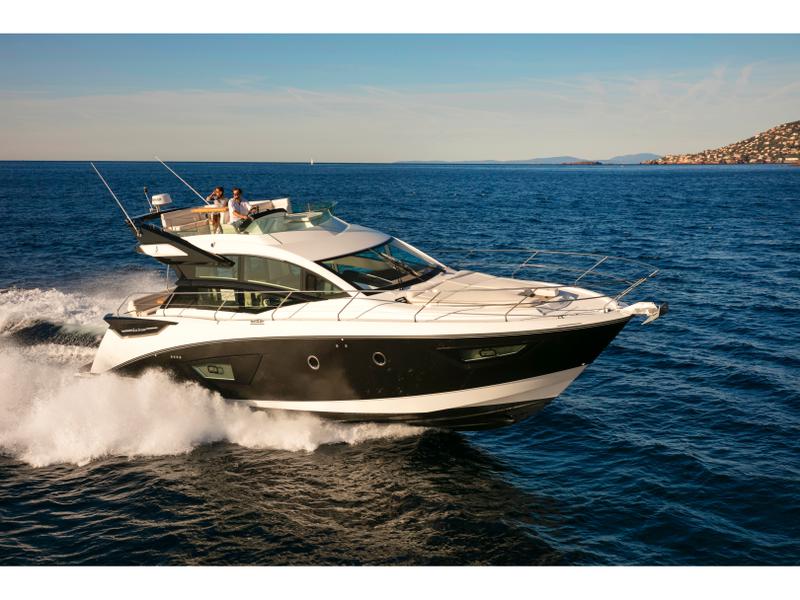 Book yachts online - motorboat - Gran Turismo 50 Fly (2018) - ADEL - rent