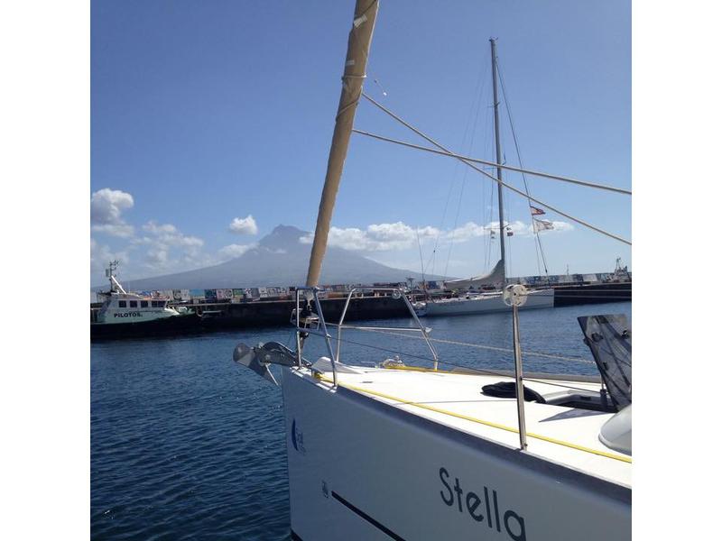 Book yachts online - sailboat - Dufour 410 GL - Stella - rent