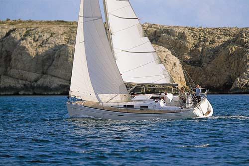 Book yachts online - sailboat - Dufour 34 - Nefeli - rent